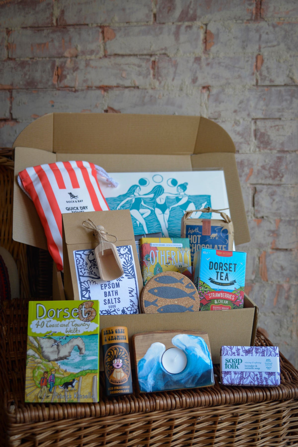 Thoughtful Gifts Under £25
